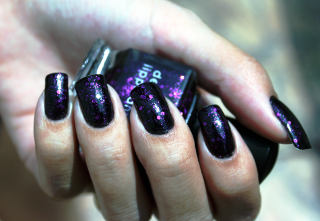 Deborah_Lippmann_nail_polish_Bad_Romance